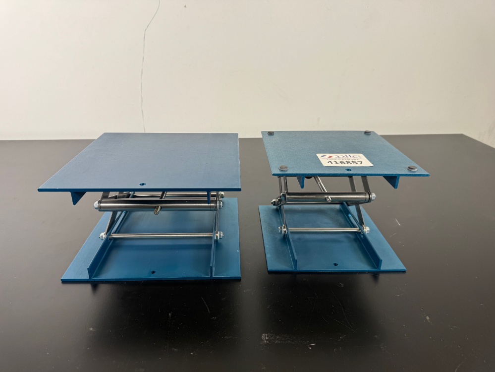 Image of Lab Jacks - Quantity 2